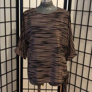 Beautiful Vintage Top 1990's Luxury Size Medium